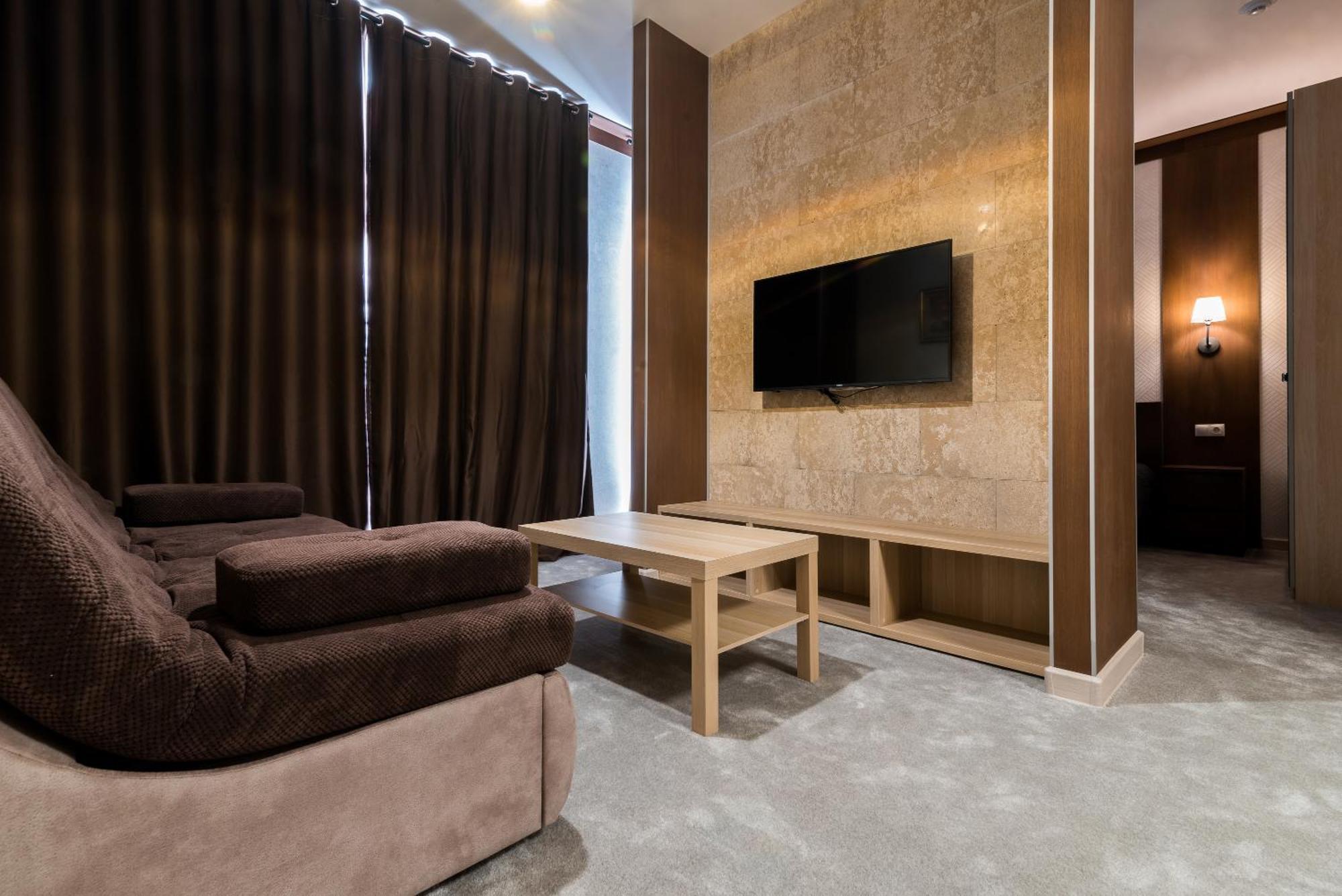 Lacasa Hotel คารากันดี ภายนอก รูปภาพ